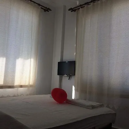 Homestay Kircin Butik Gulluk
